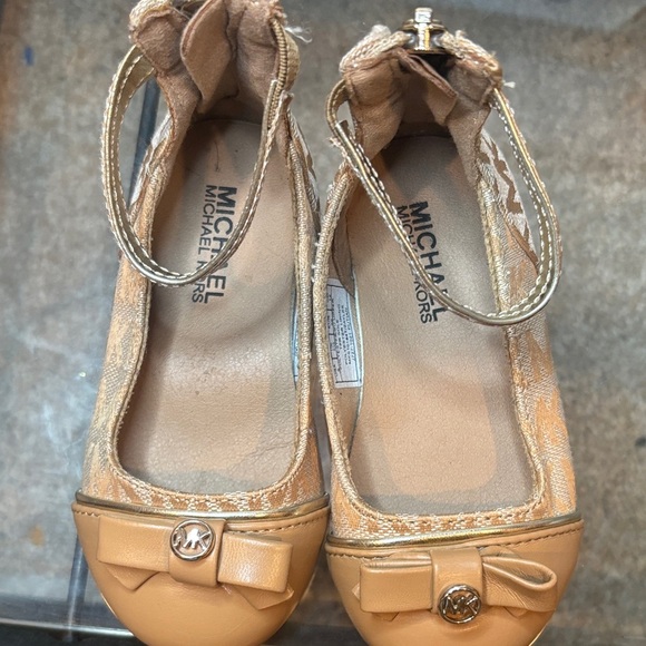 Michael Kors Gold and Tan Bow Accent Flats - Picture 5 of 5